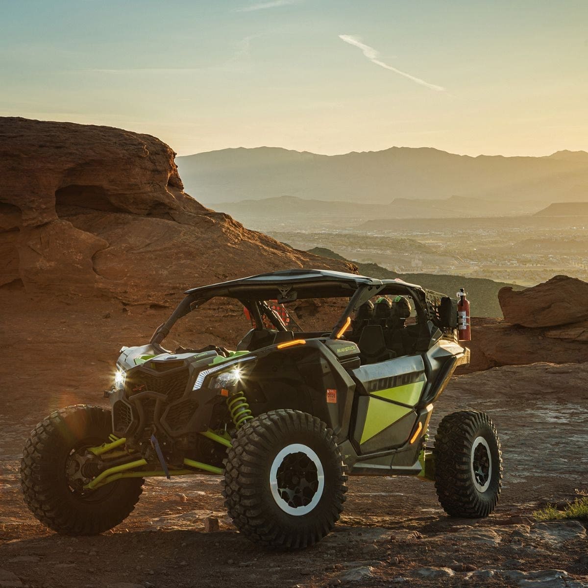 Ravek Can-Am Maverick X3 Plug & Play Apex Lights