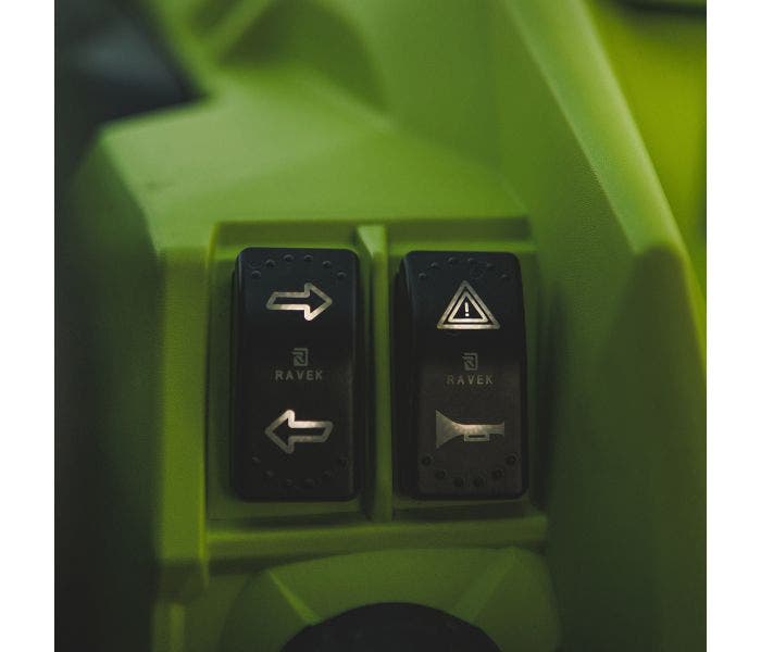 Ravek Can-Am Maverick X3X Plug & Play Auto-Cancel UTV Turn Signal Kit with White Running Lights