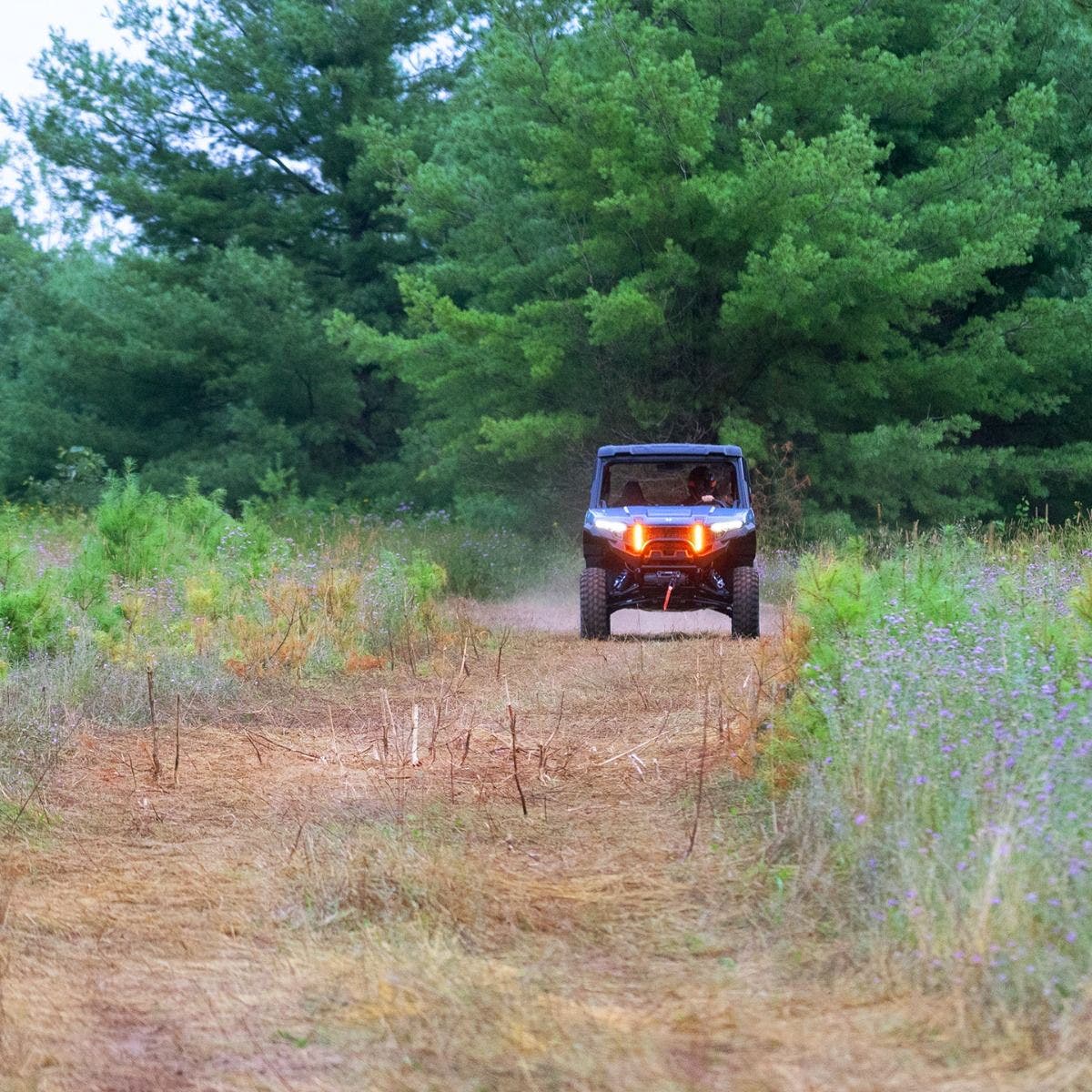 Ravek Polaris Xpedition Plug & Play Apex Lights White Running Lights