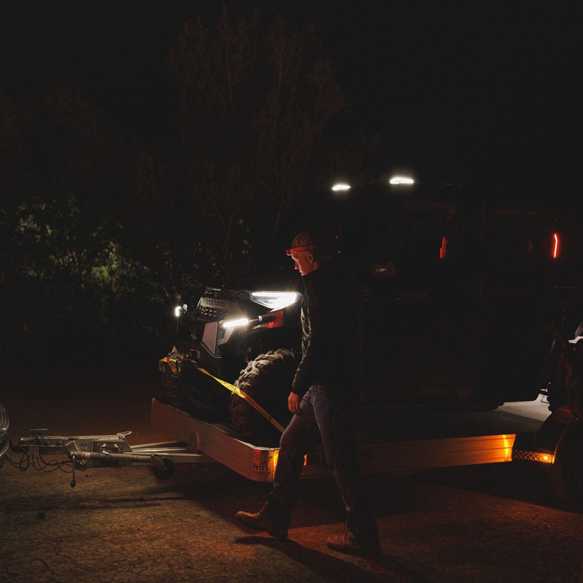 Ravek Polaris Xpedition Plug & Play Apex Lights White Running Lights