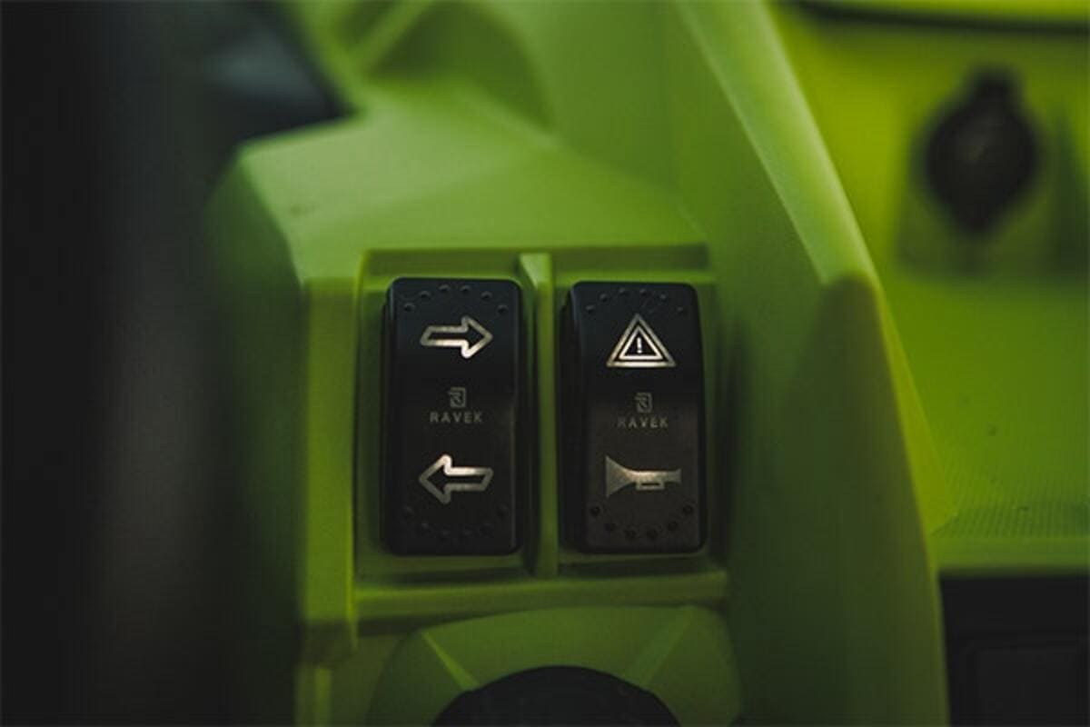 Ravek Yamaha Wolverine X4 Plug & Play UTV Turn Signal Kit With White Running Lights