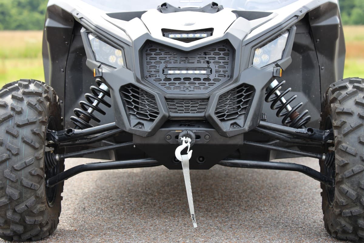 Rough Country Can-Am Maverick X3 6" Black Slimline Grille Mount LED Light Kit