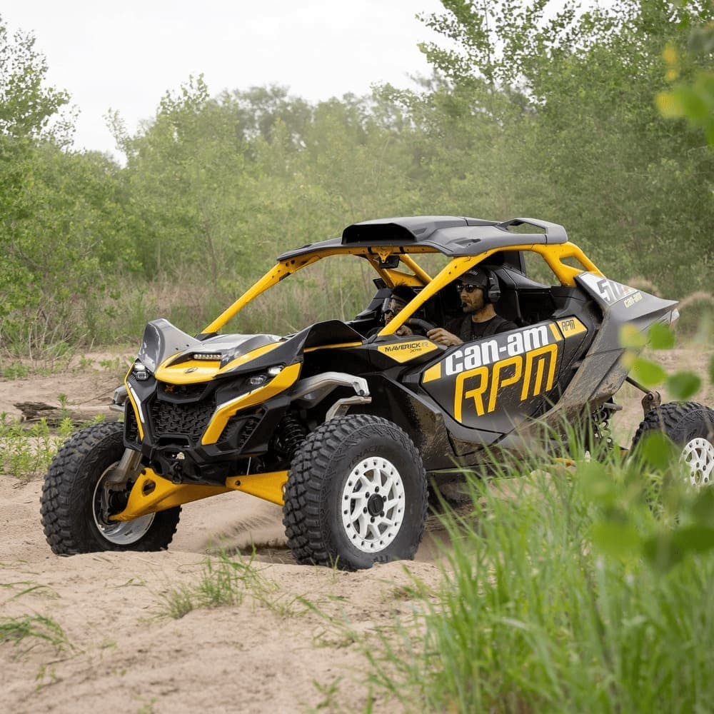 RPM Powersports Can-Am Maverick R Carbon Fiber Front Fenders