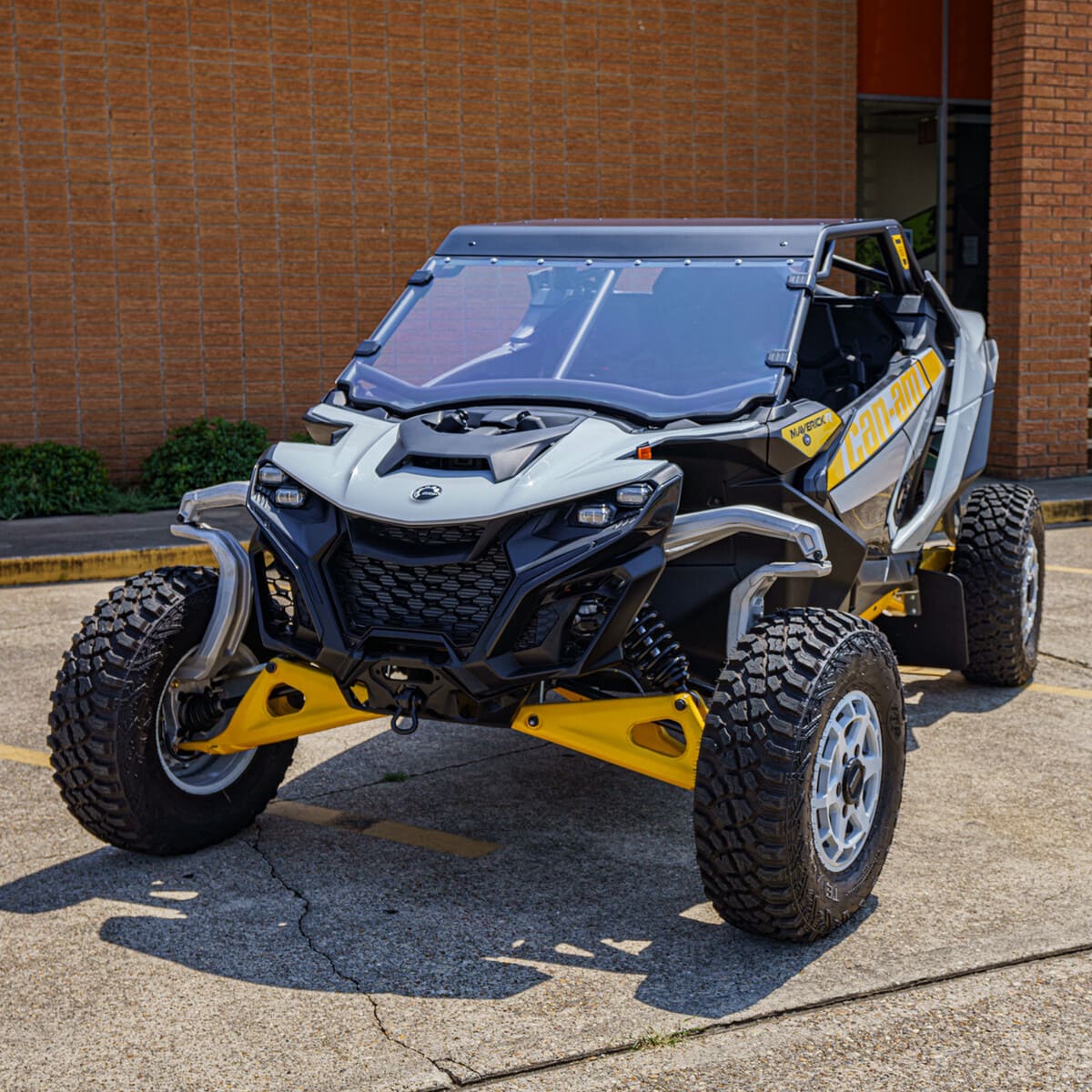 S3 Powersports Can-Am Maverick R Custom Roll Cage Windshield