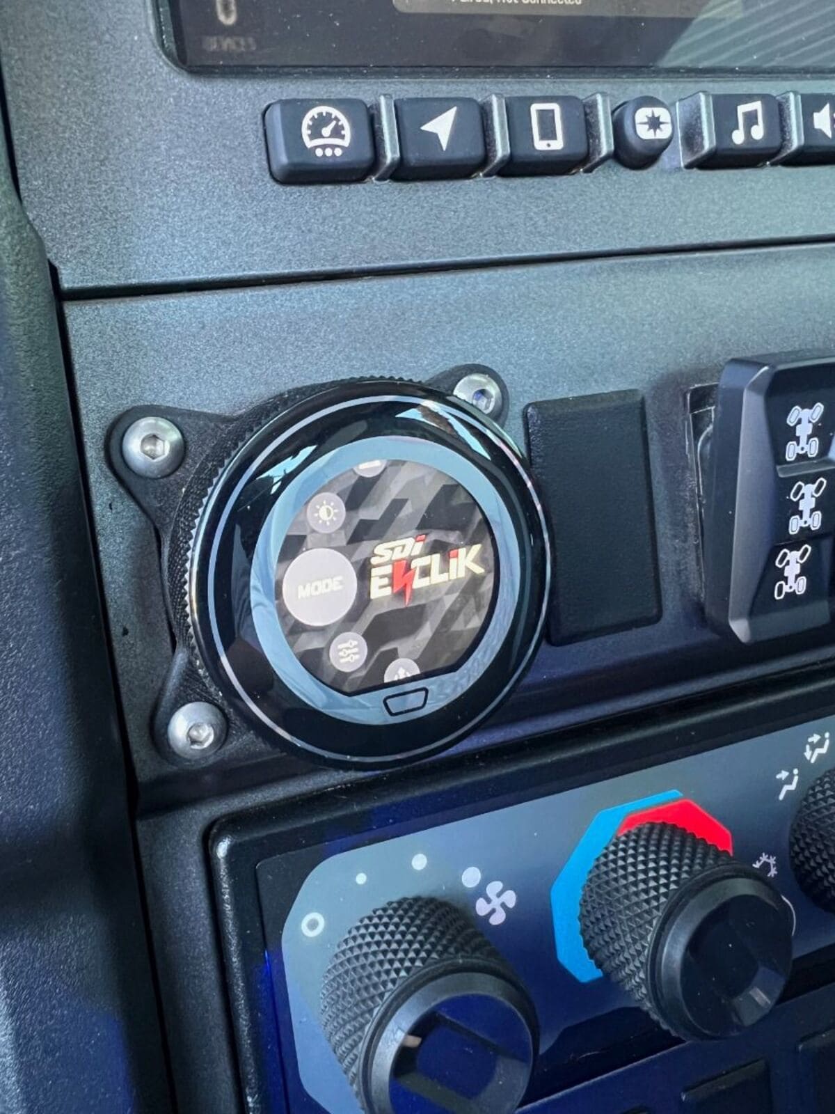 SDI Can-Am Defender HD 10 E-Clik Active Pro Electronic Shock