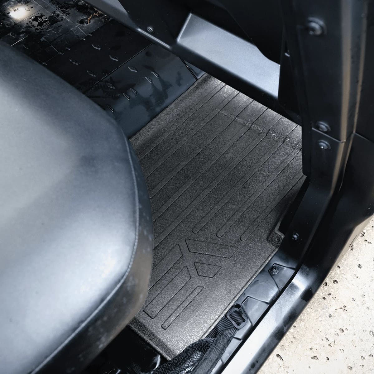 SmartLiner '16-'26 Can-Am Defender 6 Seater Outdoor Custom Fit Rugged Rubber Floor Liners