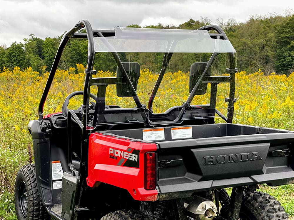 Spike Honda Pioneer 520 Rear Windshield
