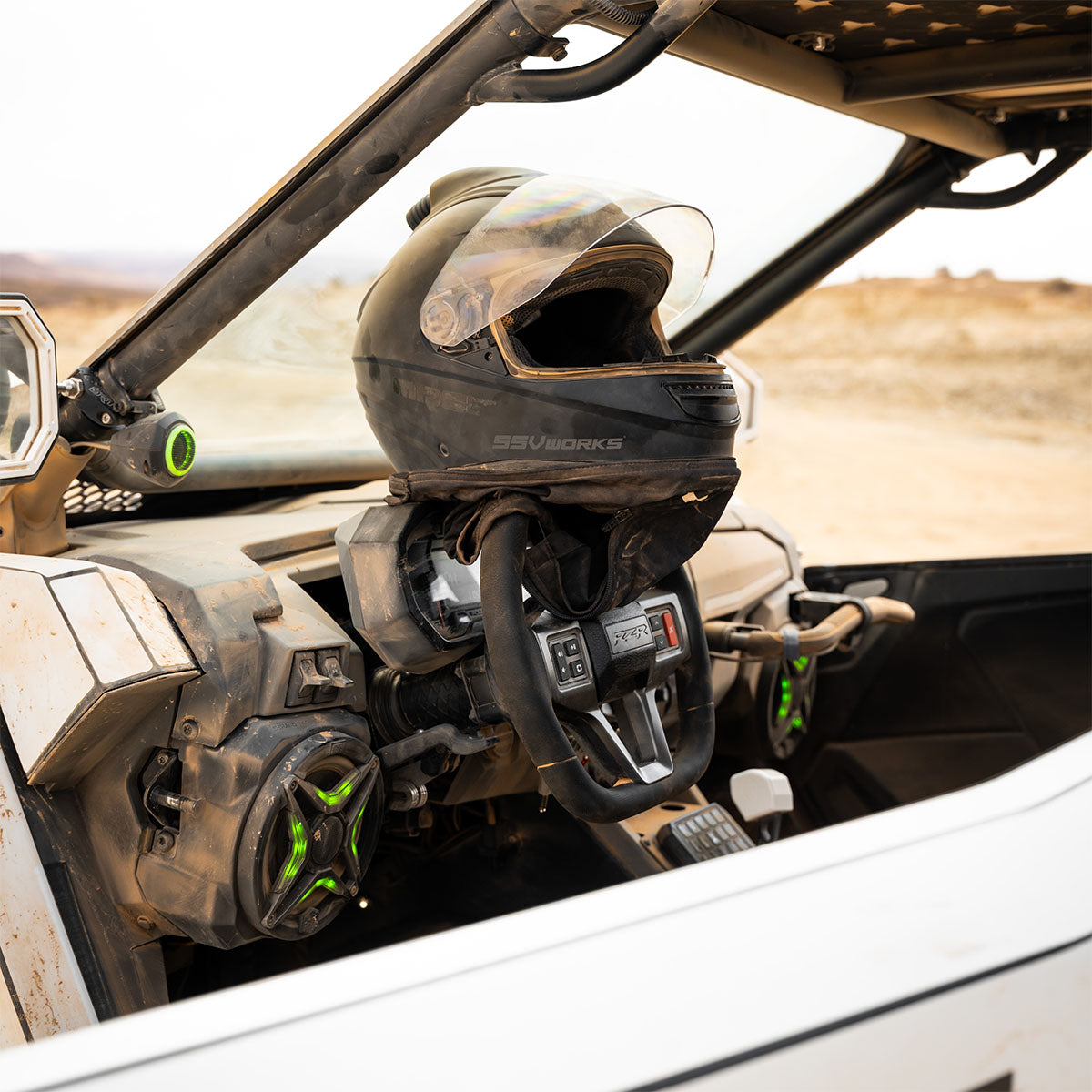 SSV Works '25-'26 Polaris RZR Pro R 7-Speaker Plug & Play Kit w/JVC Radio