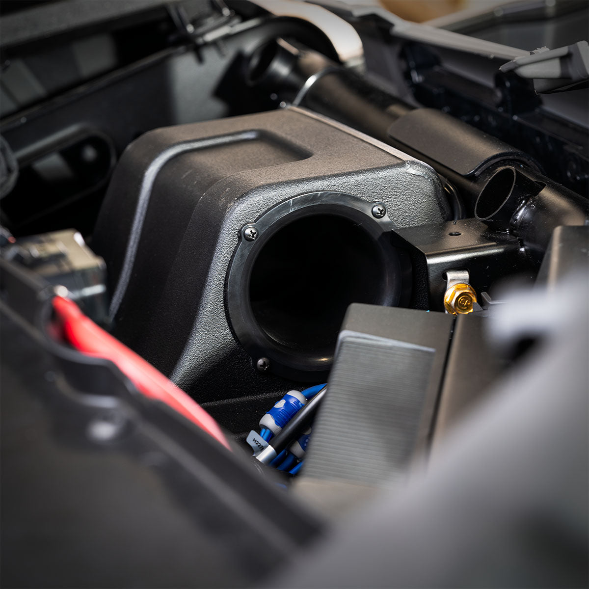 SSV Works '25 Polaris RZR Pro R/ Pro S/Pro XP Under-Dash 10" Ported Subwoofer-Enclosure