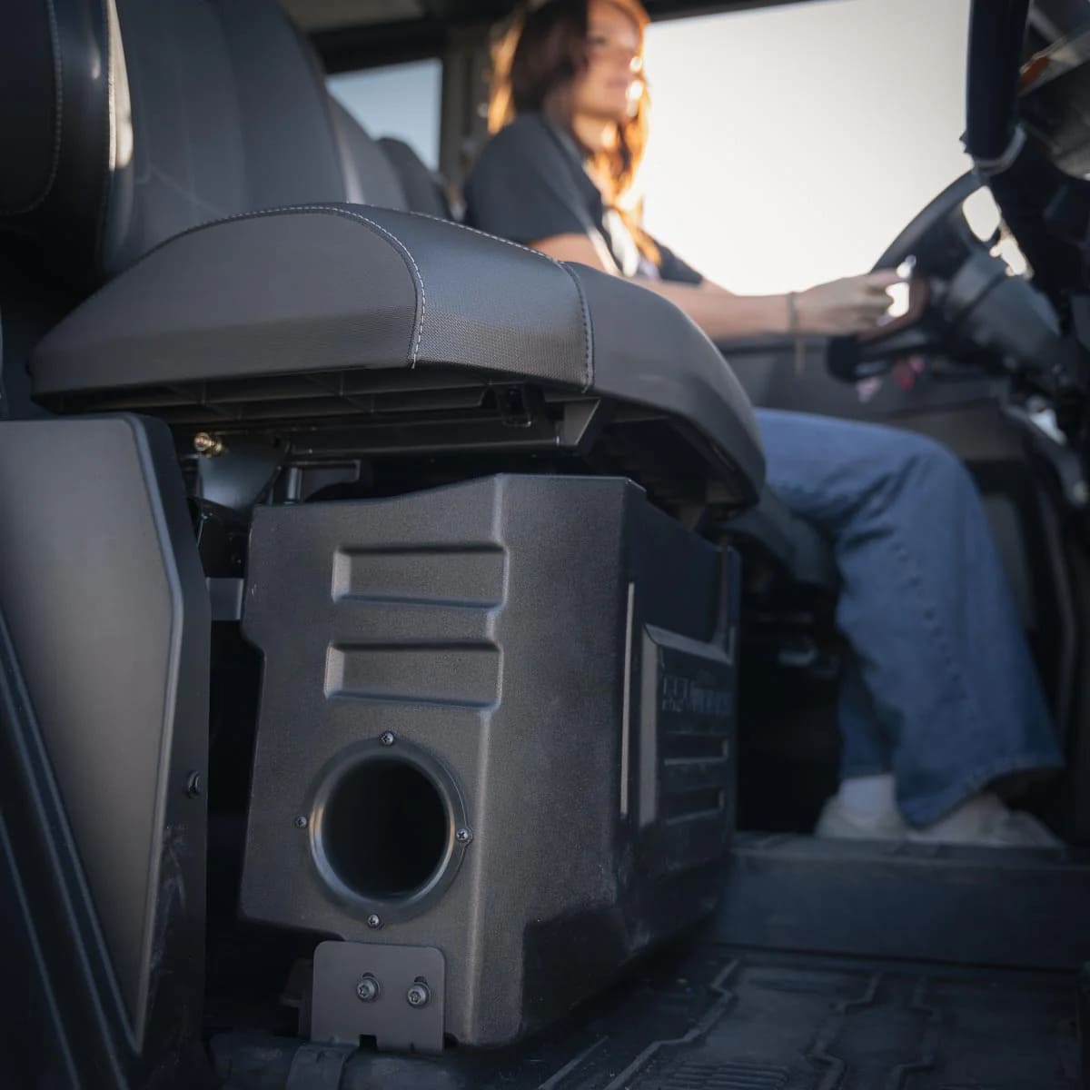 SSV Works '26+ Can-Am Defender HD11 MRB4 4-Phase V-Spec 1.65 KW 5-Speaker Audio Kit