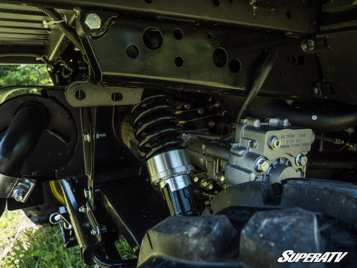 SuperATV John Deere Gator XUV835 2” Lift Kit