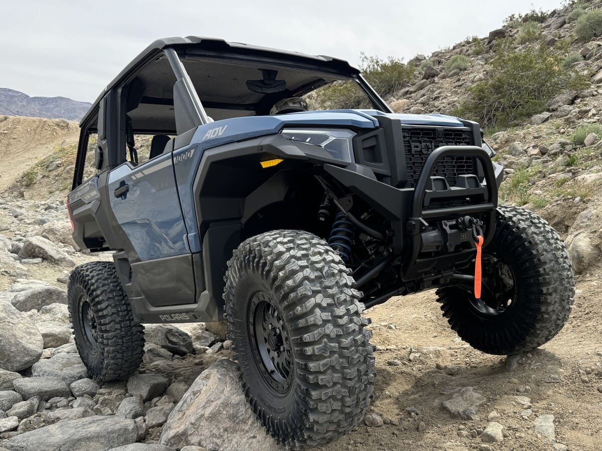 System 3 Matte Black w/Gloss Black Ring SB-9 Beadlock & System 3 RC500S 8 Ply Rock Crawler Wheel & Tire Kit