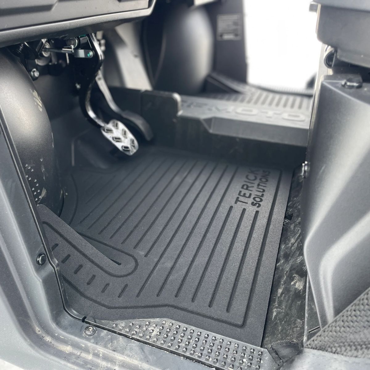 Terick Solutions CFMoto Uforce 800XL Rubber Floor Mats