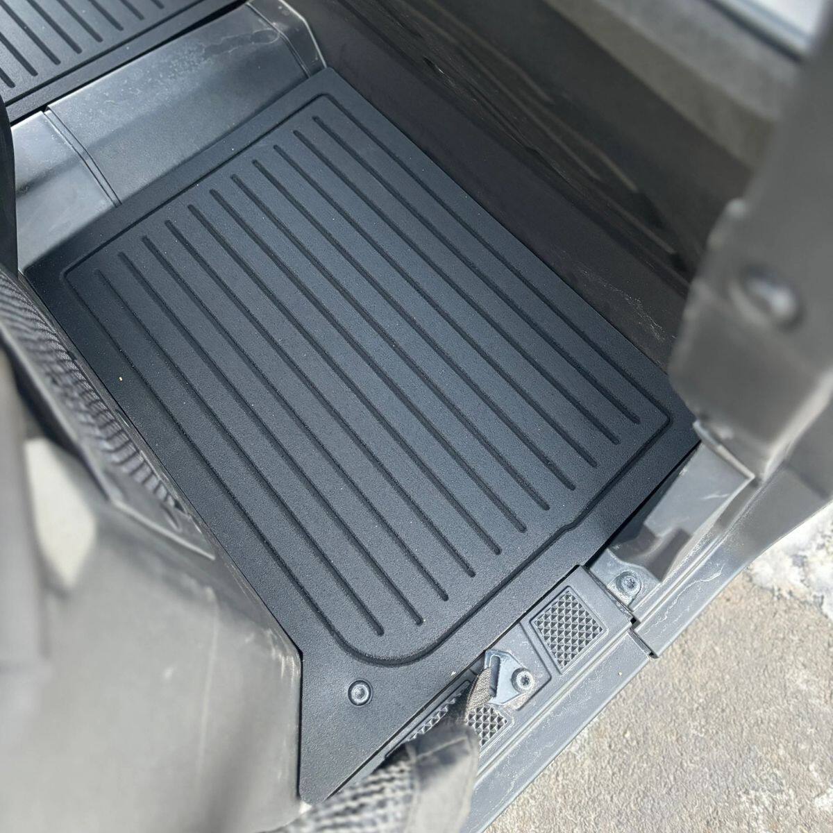 Terick Solutions Polaris Ranger Mid Size 570 Rubber Floor Mats