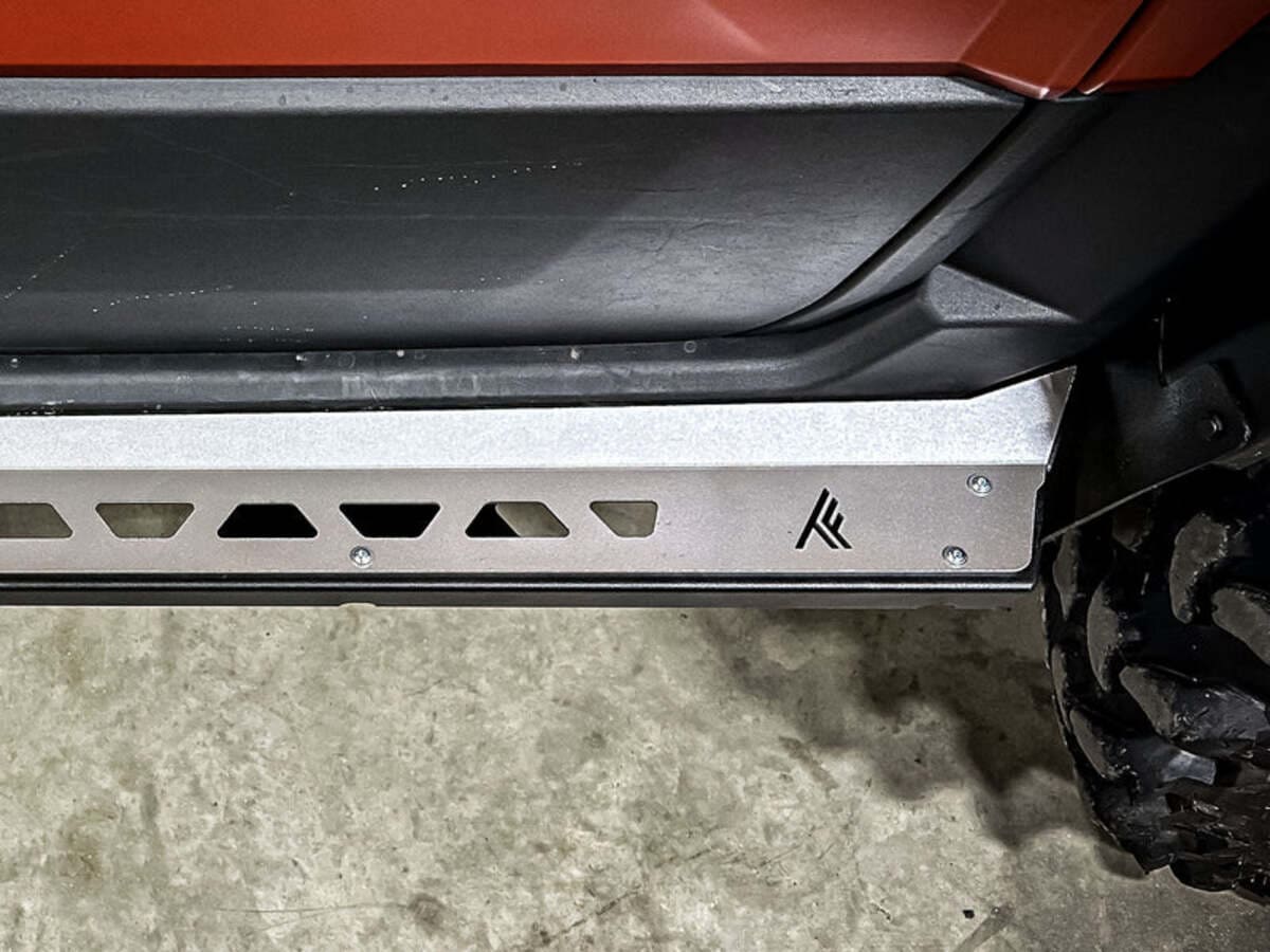 Thumber Fab Polaris Xpedition Elite Single Cab Nerf Rails
