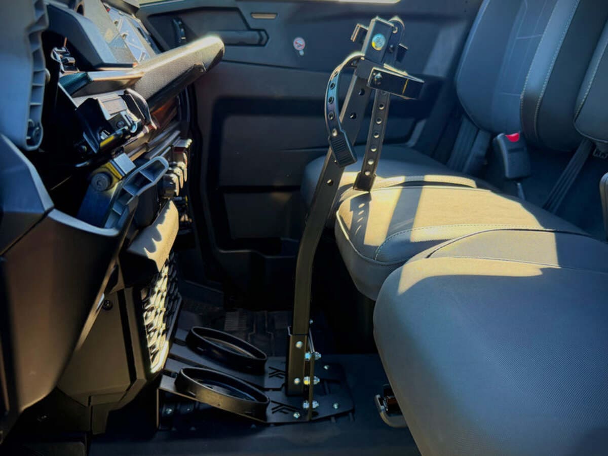 Thumper Fab '26 Can-Am Defender HD11 Gun Center Floor Mount