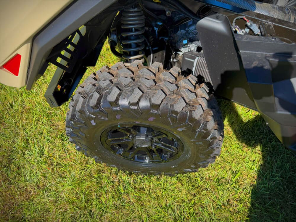 Thumper Fab Can-Am Defender HD11 Winch Ready Elite Edition Rear Bumper