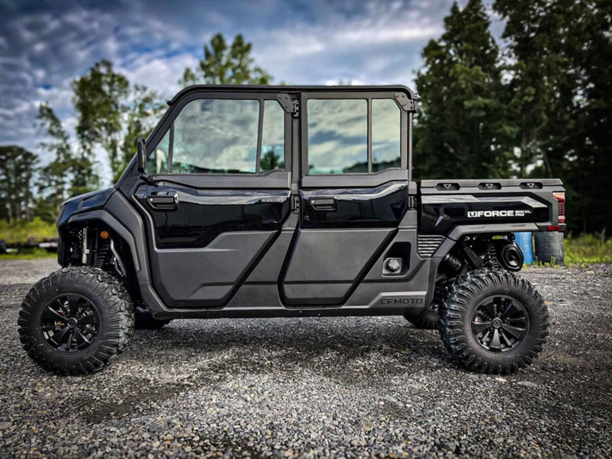 Thumper Fab CF Moto UForce U10 Pro 2" Lift Kit