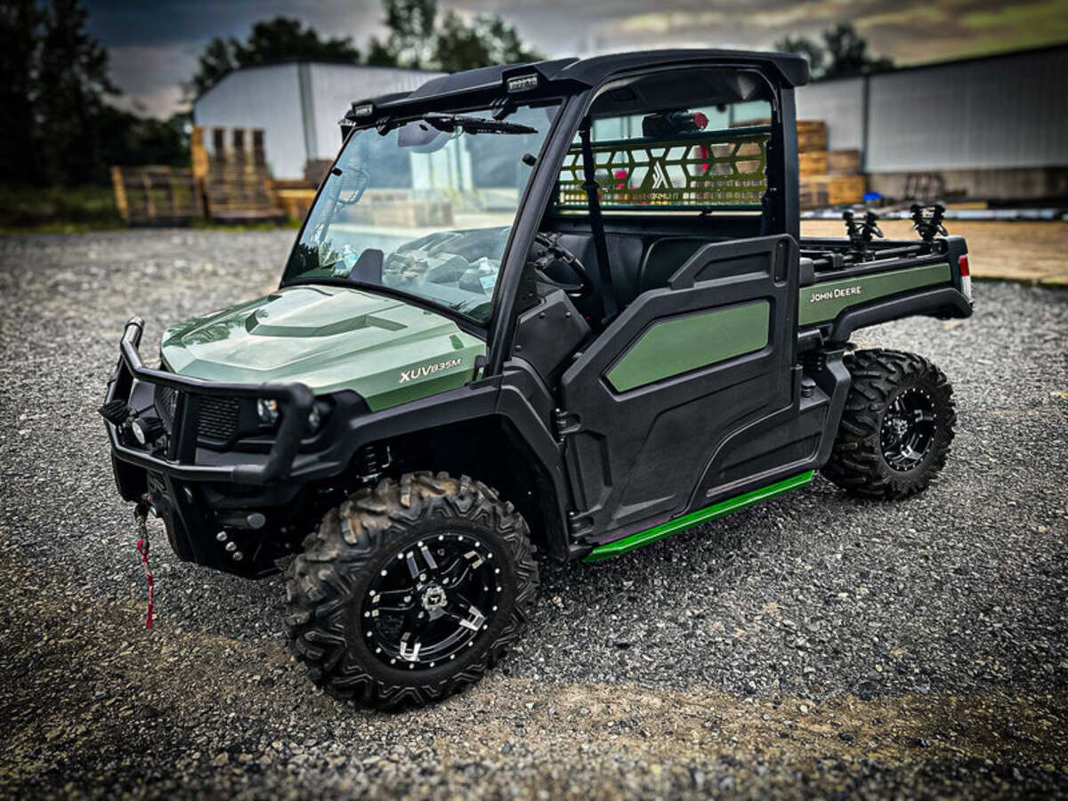 Thumper Fab John Deer Gator Single Cab Nerf Rails