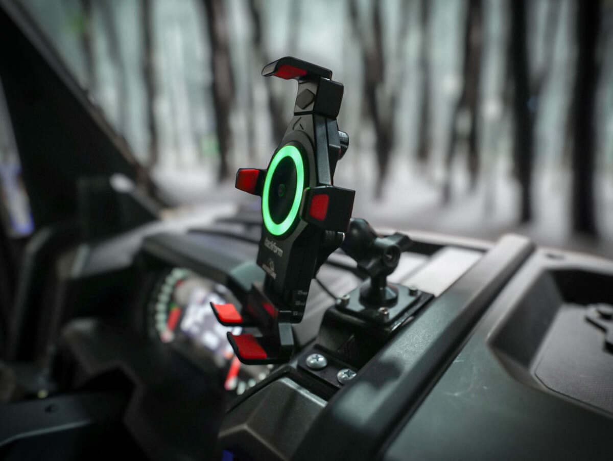 Thumper Fab Polaris XP-Edition Dash Phone Mount