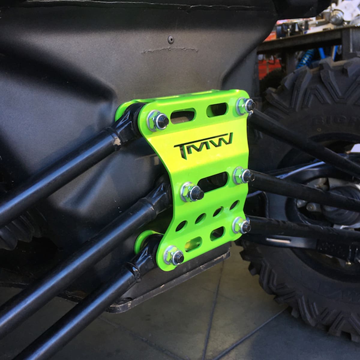 TMW '17-'21 Can-Am Maverick X3 Rear Radius Rod Gusset Plate