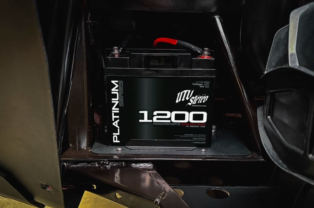UTV Stereo Can-Am Defender 2nd Battery Kit