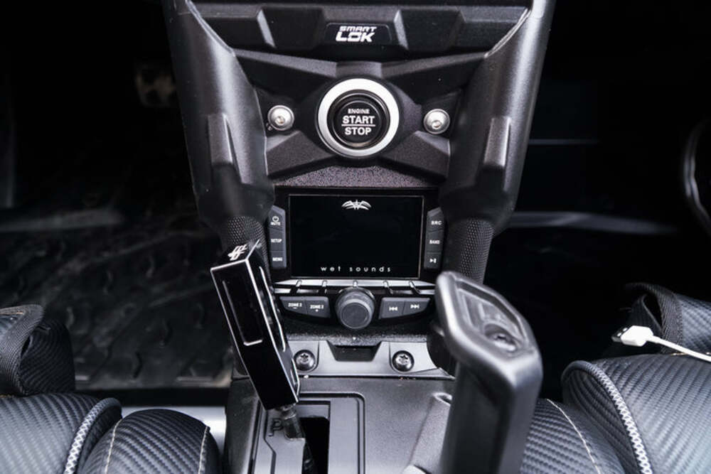 UTV Stereo Can Am Maverick X3 Wet Sounds MC-20 Lower Mount