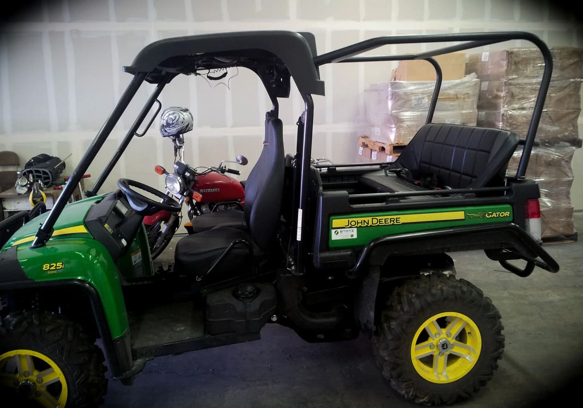 UTVMA '10-'12 John Deere Gator 825I Back Seat & Roll Cage Kit