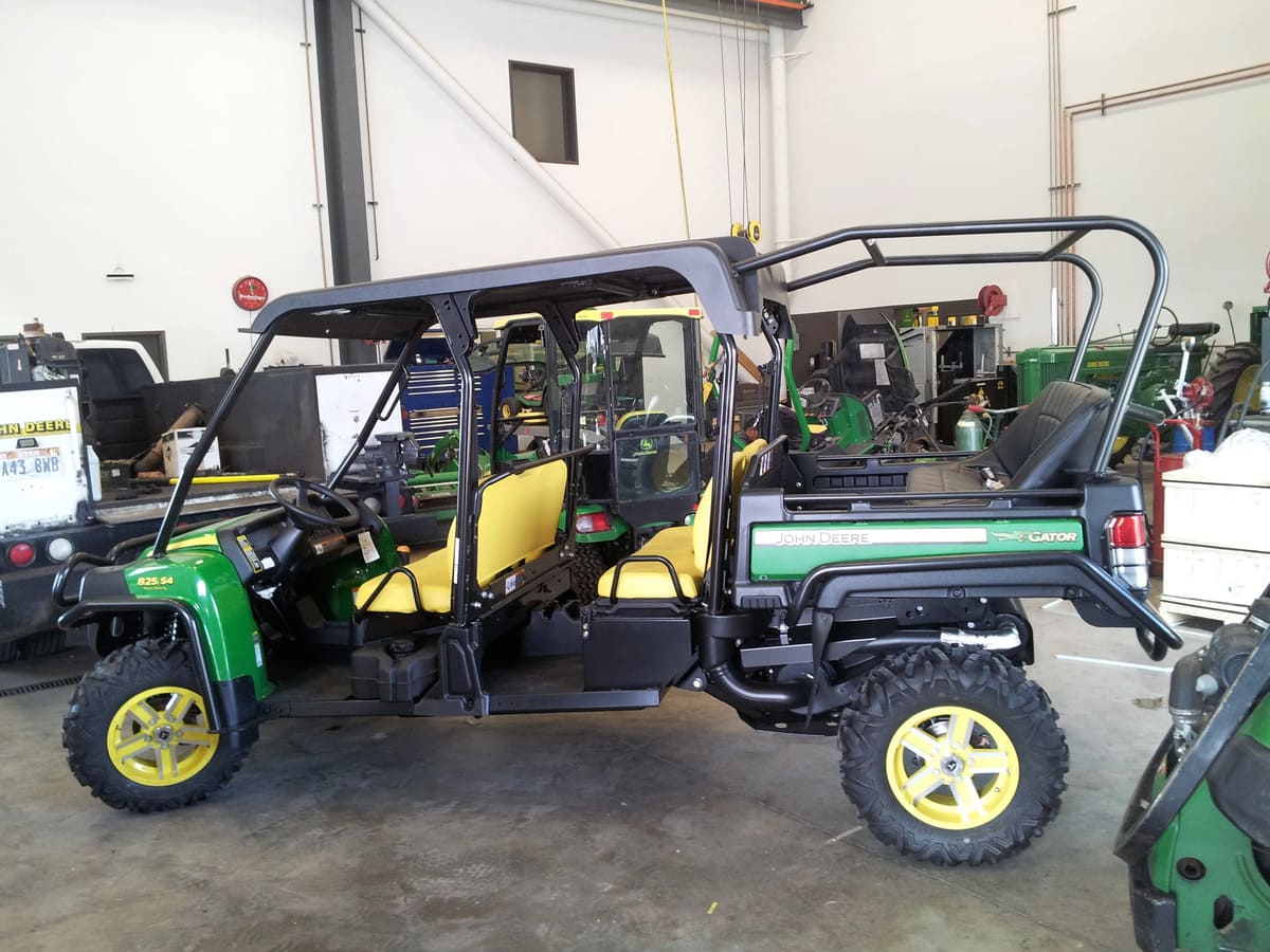UTVMA '10-'12 John Deere Gator 825I Back Seat & Roll Cage Kit