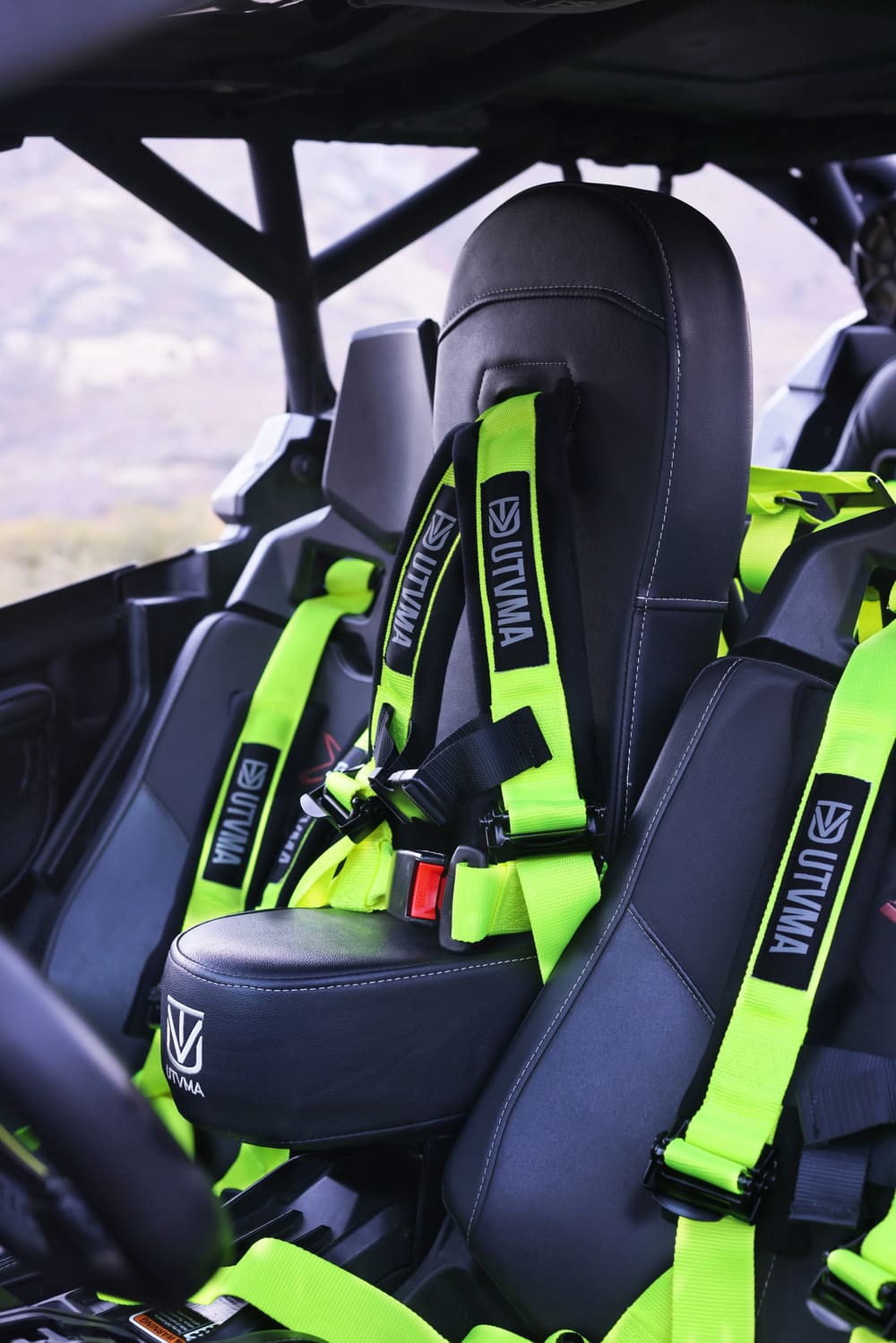UTVMA '17-'25 Can-Am Maverick X3 Bump Seat