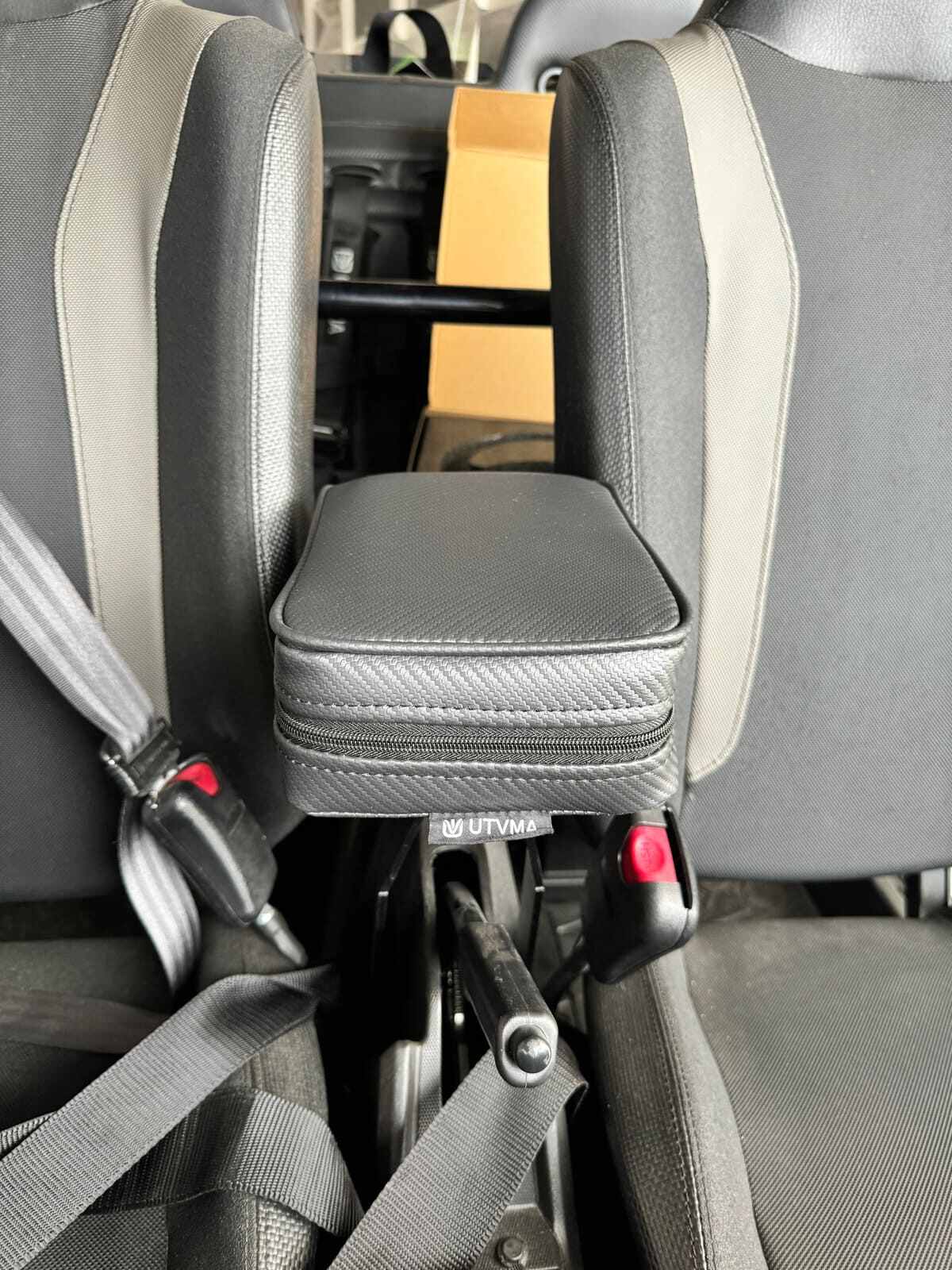 UTVMA '18-'24 Can-Am Maverick Trial Armrest w/ Bracket