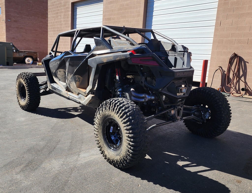 VooDoo Riders Polaris RZR Pro R 4-Seat Desert Style Roll Cage