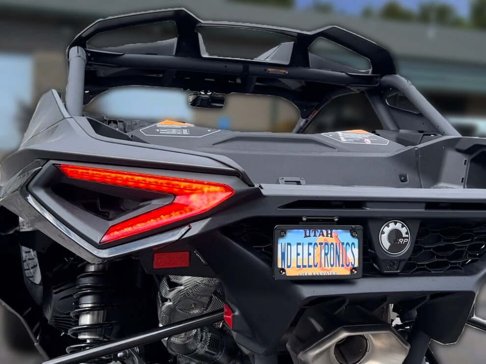 WD Electronics Can-Am Maverick R Rocker Switch Turn Signal Kit