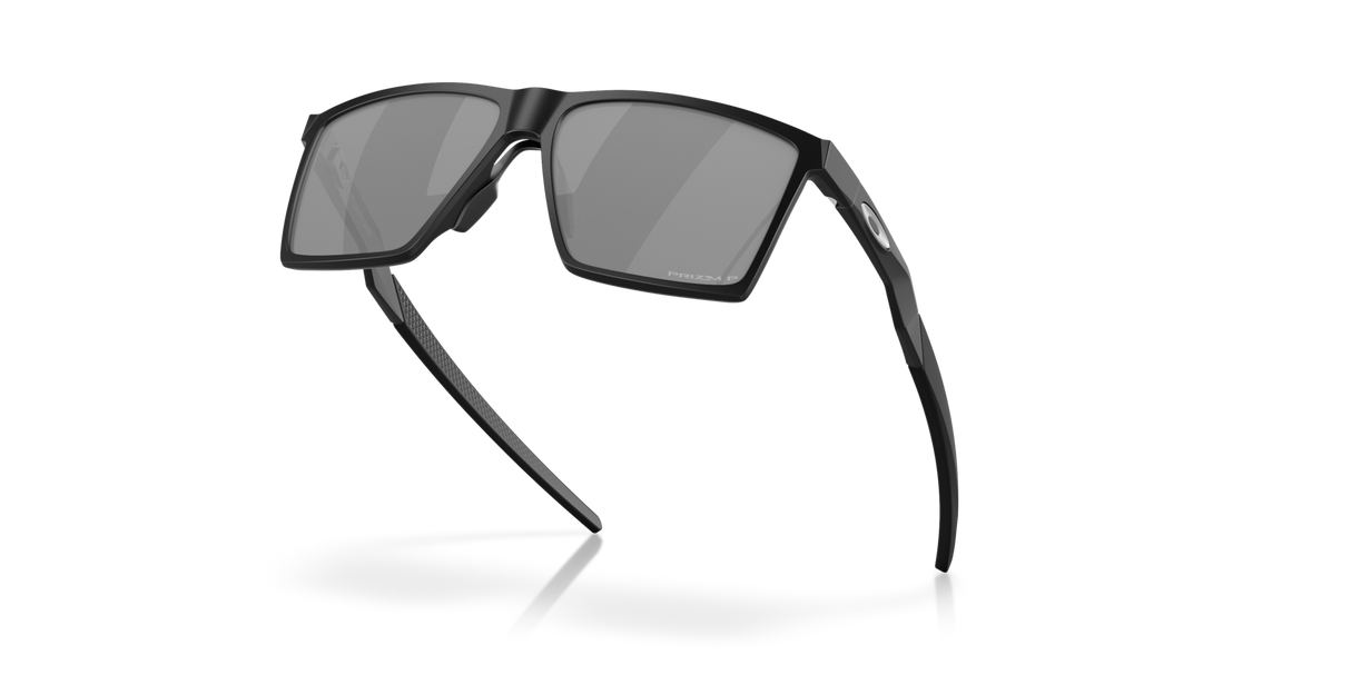 Oakley Futurity Sun