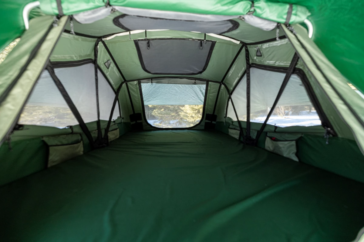 Polaris Xpedition Rooftop Tent