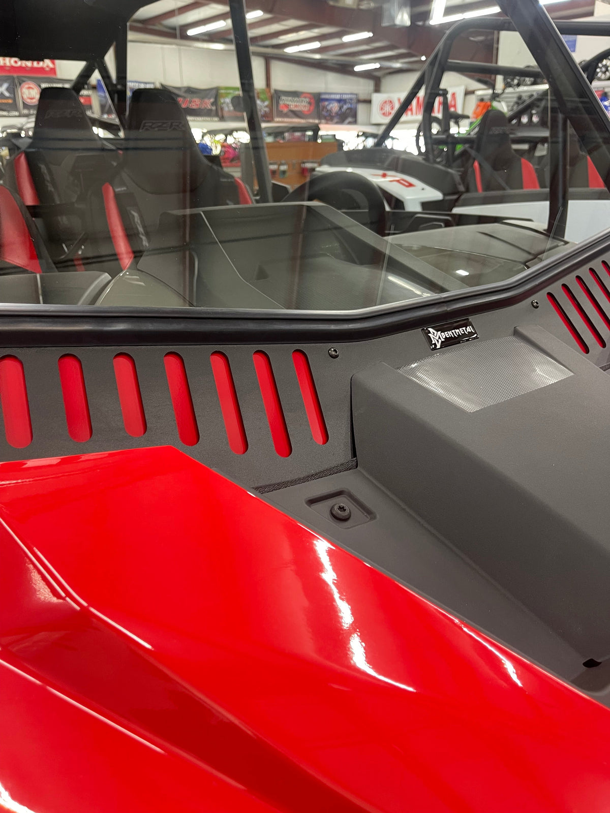 Bent Metal '24+ Polaris RZR XP/XP S Vented Glass Windshield