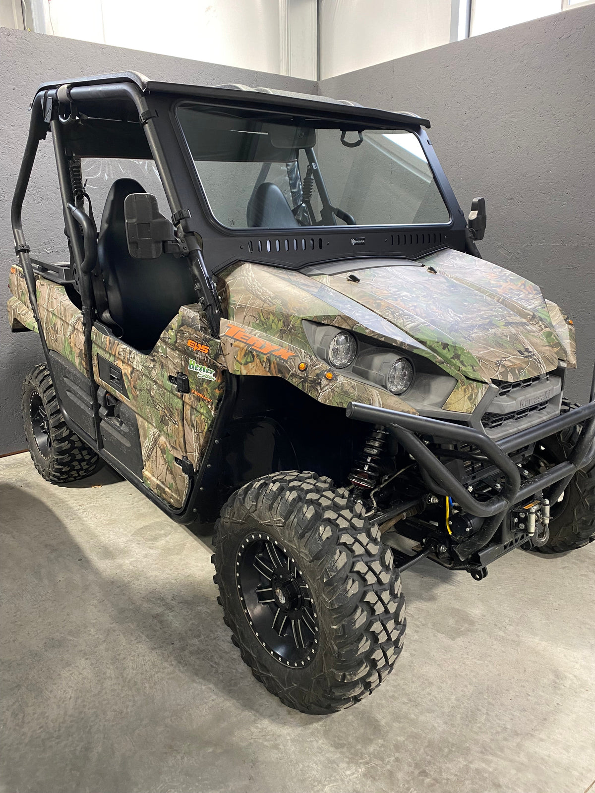 Bent Metal '16-'25 Kawasaki Teryx Vented Glass Windshield