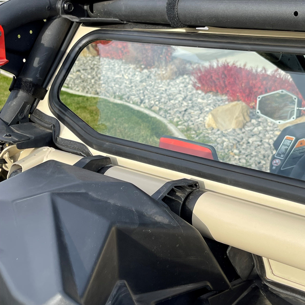 Bent Metal '16-'26 Can-Am Maverick X3 Rear Glass Windshield