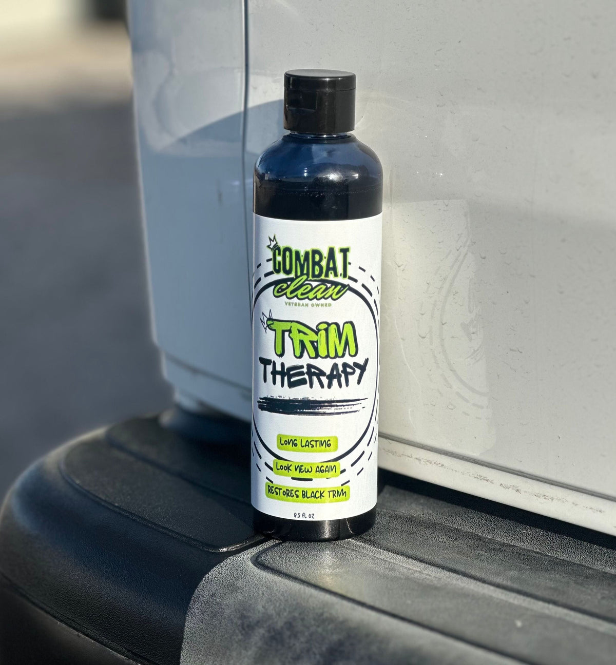Combat Clean Trim Therapy – (Trim & Plastic Restorer)