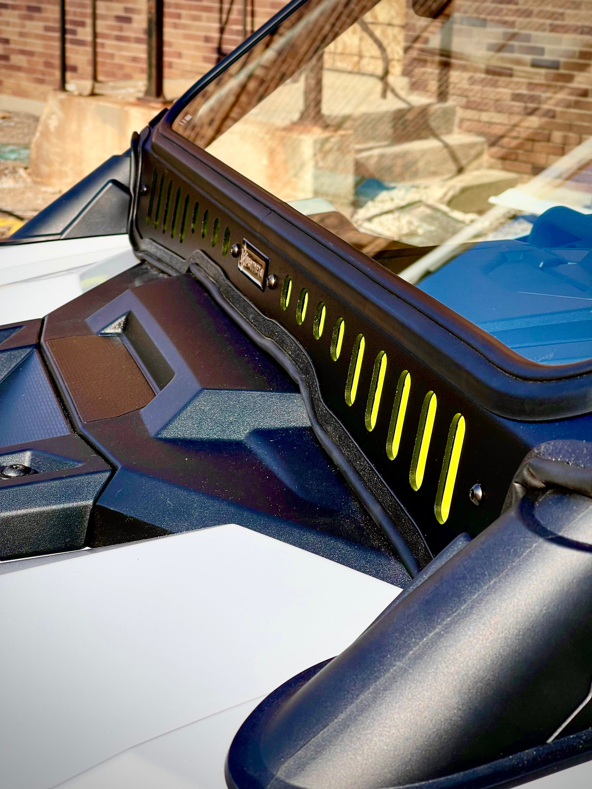 Bent Metal '20-'24 Polaris RZR Pro XP/Turbo R Vented Glass Windshield