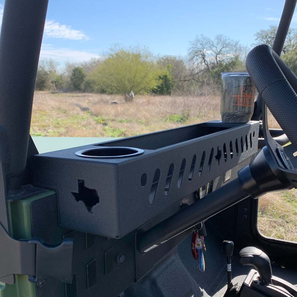 Ranch Armor '18+ Mahindra Roxor Front Dash Basket
