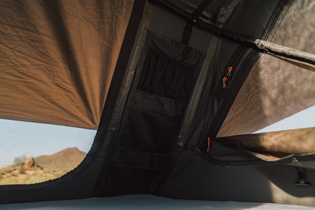 Roam Vagabond 2.0 Rooftop Tent