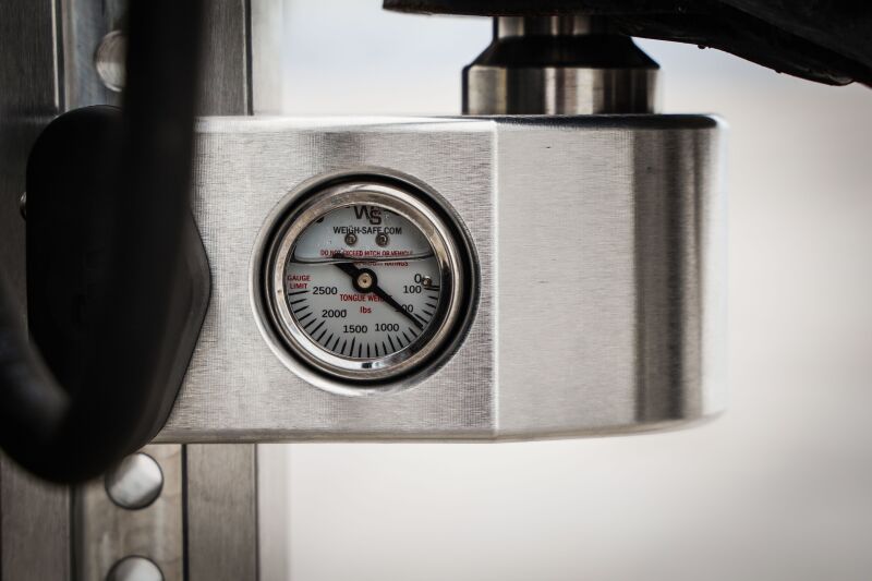 Weigh Safe 8in Drop Hitch w/Built-in Scale & 2in Shank (10K/12.5K GTWR) w/WS05 - Aluminum - WS8-2-KA