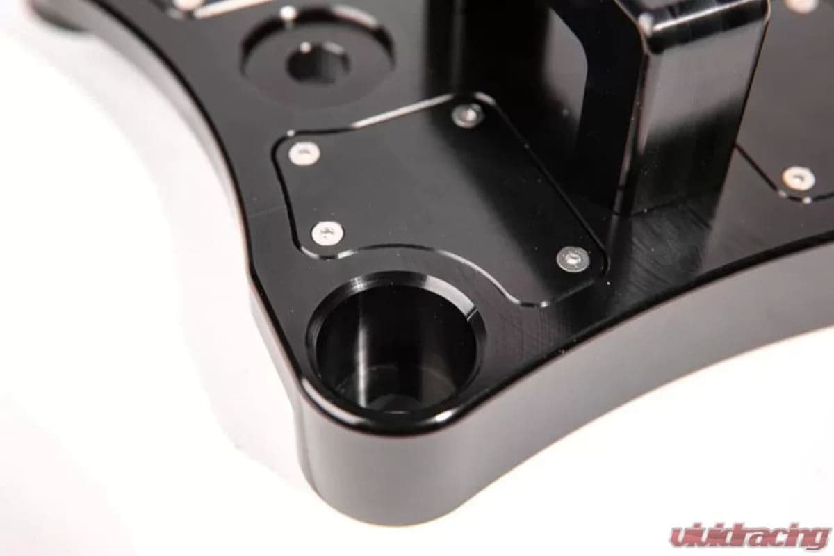 Agency Power '17-'25 Can-Am Maverick X3 Black Billet Radius Rod Plate w/ D-Ring