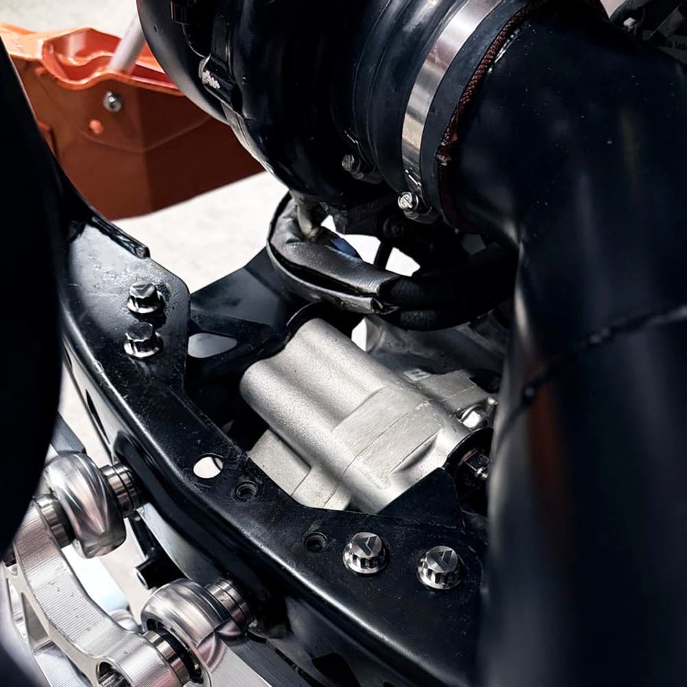 AVID Racing Polaris RZR Pro R Rear Differential Titanium Bolt Hardware Kit - 24 Piece