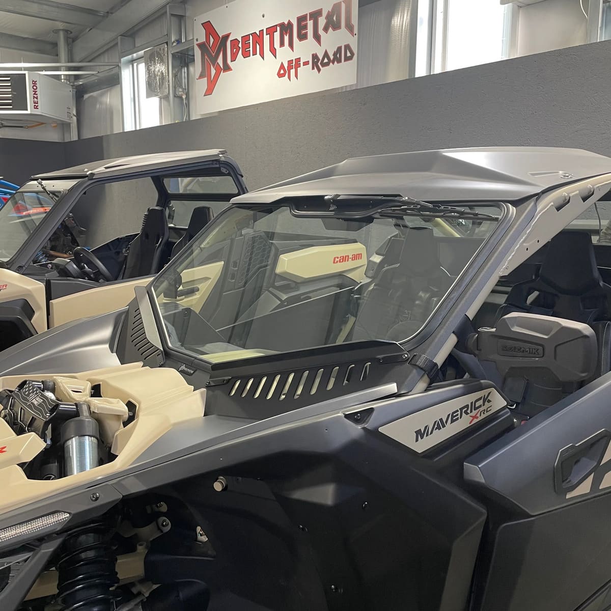 Bent Metal '17-'26 Can-Am Maverick X3 2.0 Vented Glass Windshield