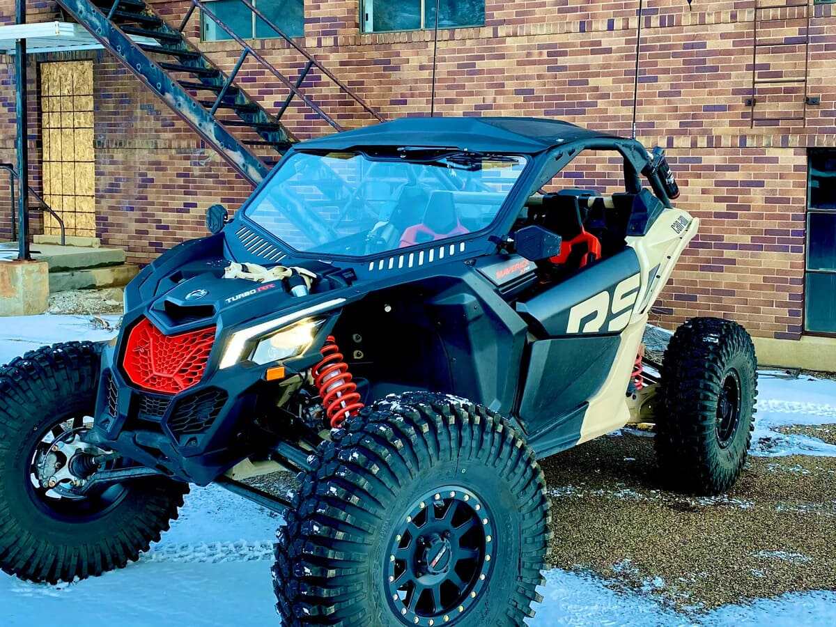 Bent Metal '17-'26 Can-Am Maverick X3 2.0 Vented Glass Windshield