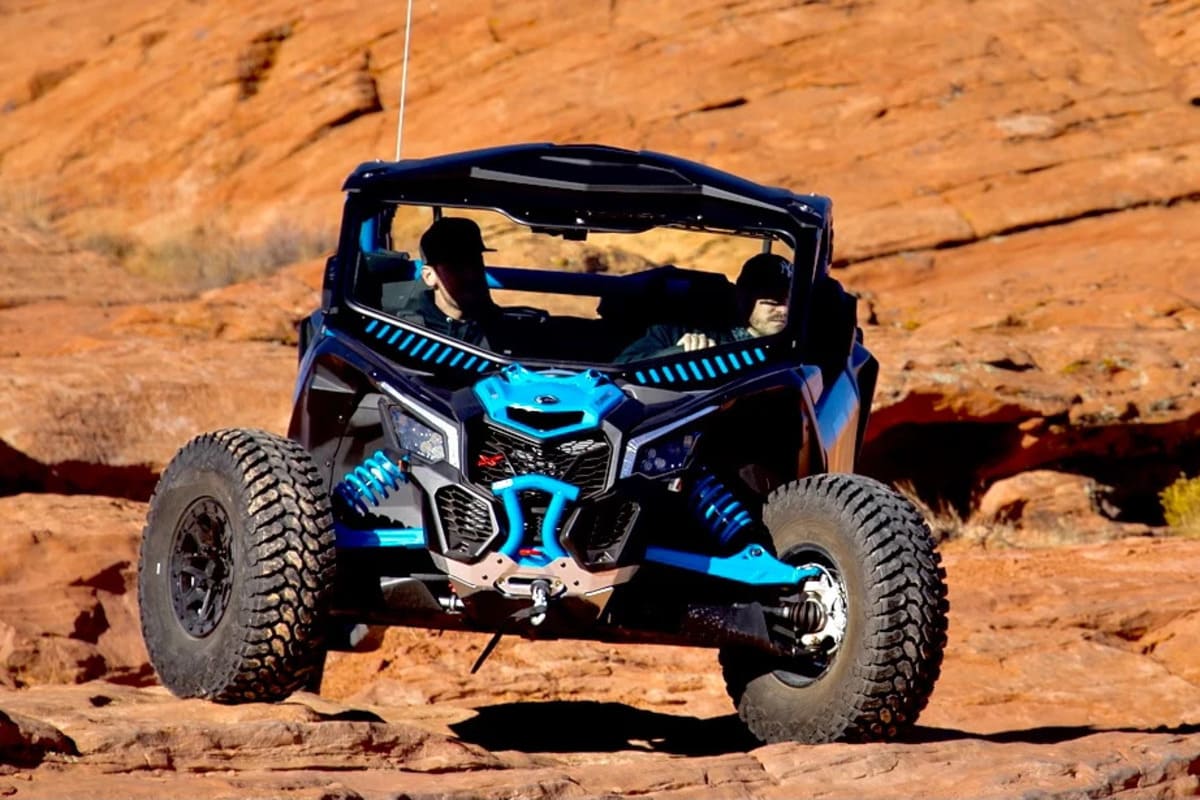 Bent Metal '17-'26 Can-Am Maverick X3 2.0 Vented Glass Windshield