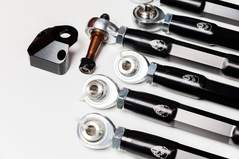 Black Ops Machine '24+ Can-Am Maverick R Radius Rods