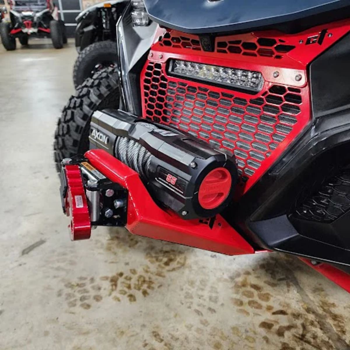CT Race Worx Can-Am Maverick R Grill w/ Lightbar